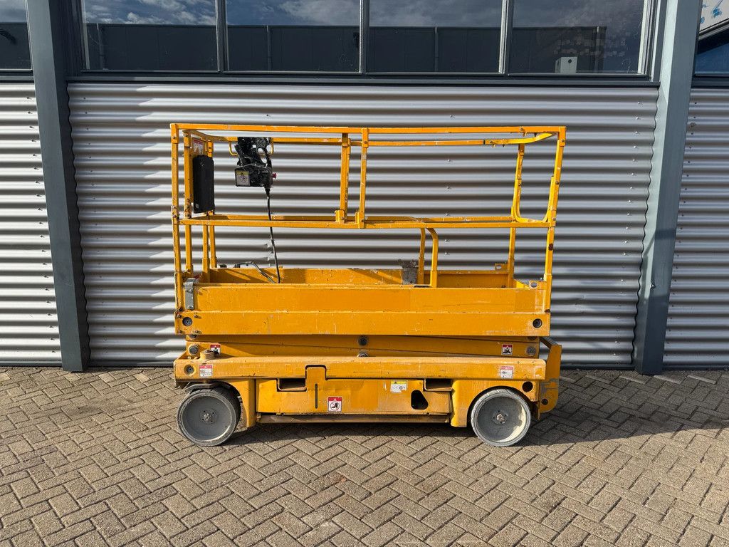 Haulotte Compact 8 Hoogwerker Schaarhoogwerker Schaarlift (2011)