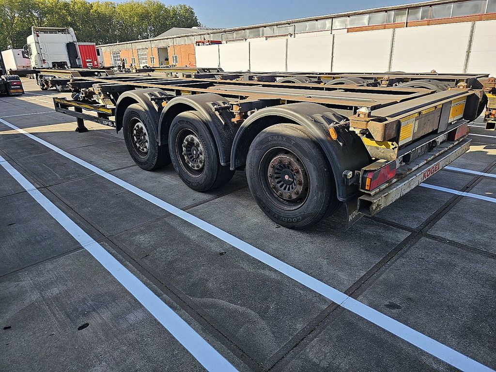 KOGEL SW24 MULTI 2X 20, 1X30, 1X40, HIGHCUBE, 20FT MITTIG, LIFT AXLE