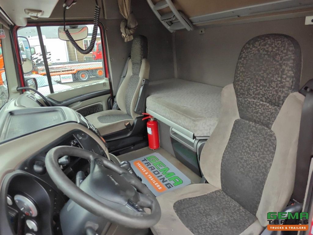 DAF FT XF105.460 4x2 Space Cab Euro 5 - Manual Transmission - Air Conditioning - Refrigerator
