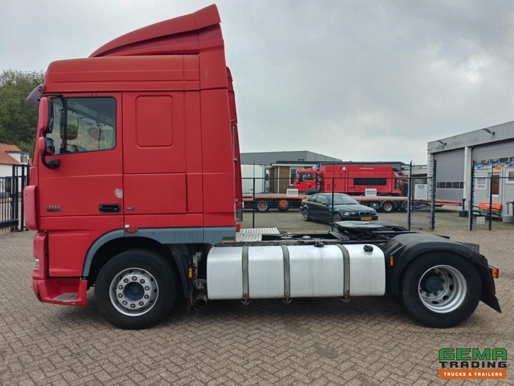 DAF FT XF105.460 4x2 Space Cab Euro 5 - Manual Transmission - Air Conditioning - Refrigerator