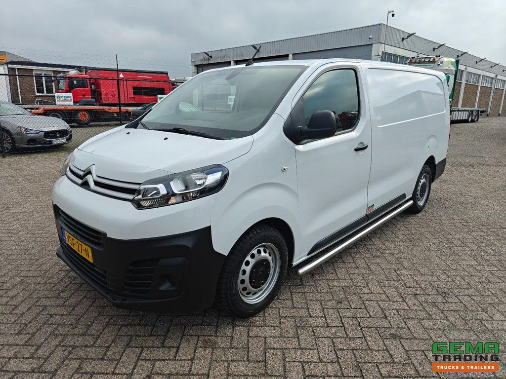 Citroën JUMPY Euro6AR - L2H1 - Navigation - Manuell - 3 Sitze