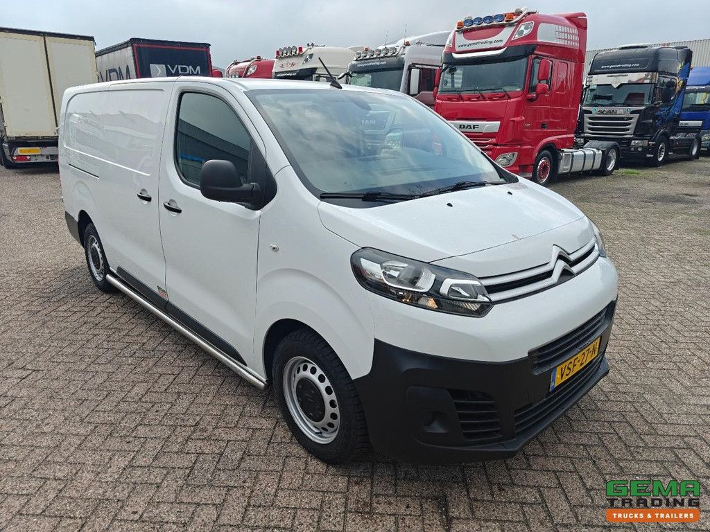 Citroën JUMPY Euro6AR - L2H1 - Navigation - Manuell - 3 Sitze