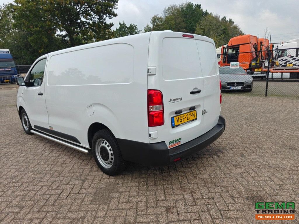 Citroën JUMPY Euro6AR - L2H1 - Navigation - Manuell - 3 Sitze