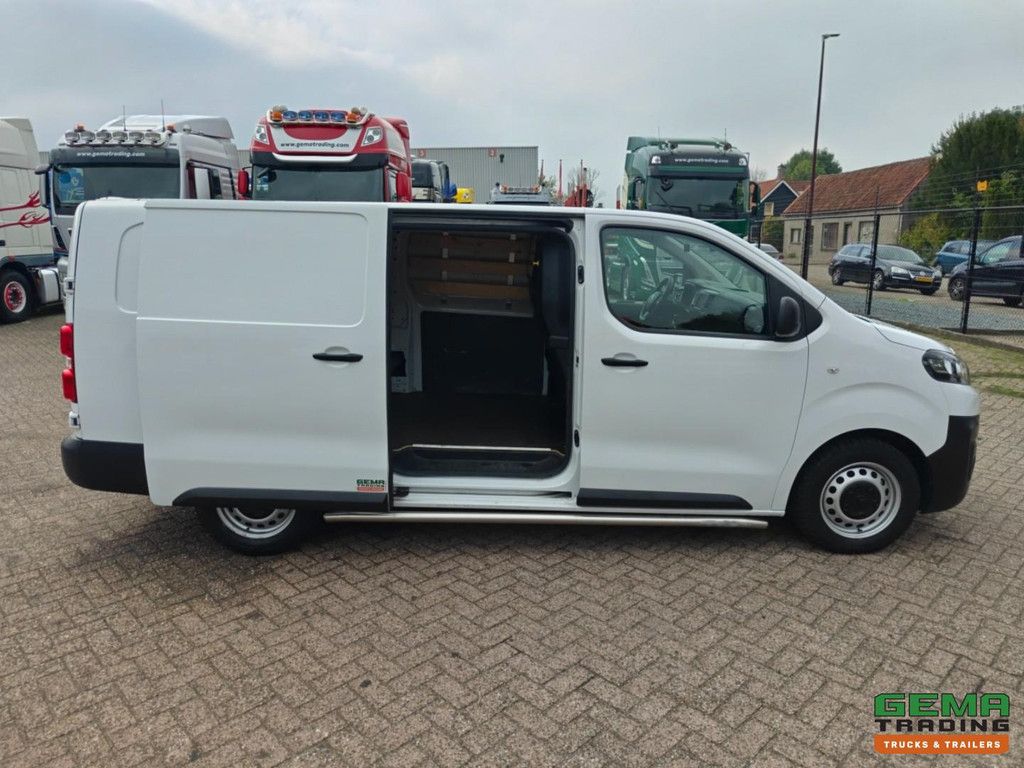 Citroën JUMPY Euro6AR - L2H1 - Navigation - Manuell - 3 Sitze