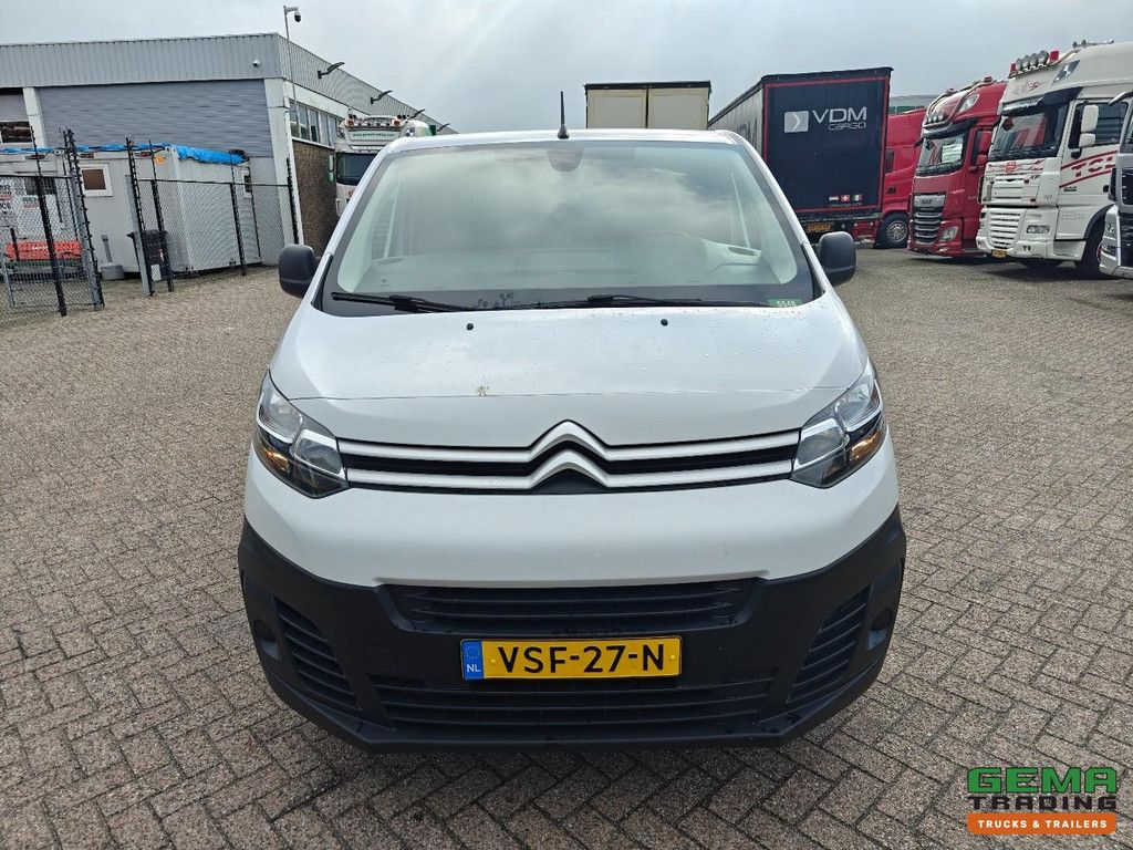 Citroën JUMPY Euro6AR - L2H1 - Navigation - Manuell - 3 Sitze
