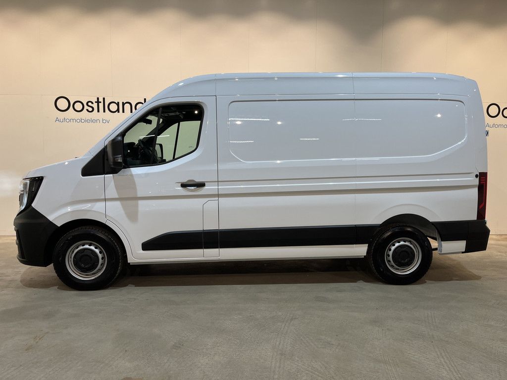 Renault Master E-Tech T35 L2H2 Advance long range 87 kWh / 100% elektrisch !! / SOH 99% / CCS Snelladen / Airco / Cruise Control / Camera / CarPlay / LED / 3-Zits / 3.300 KM !!