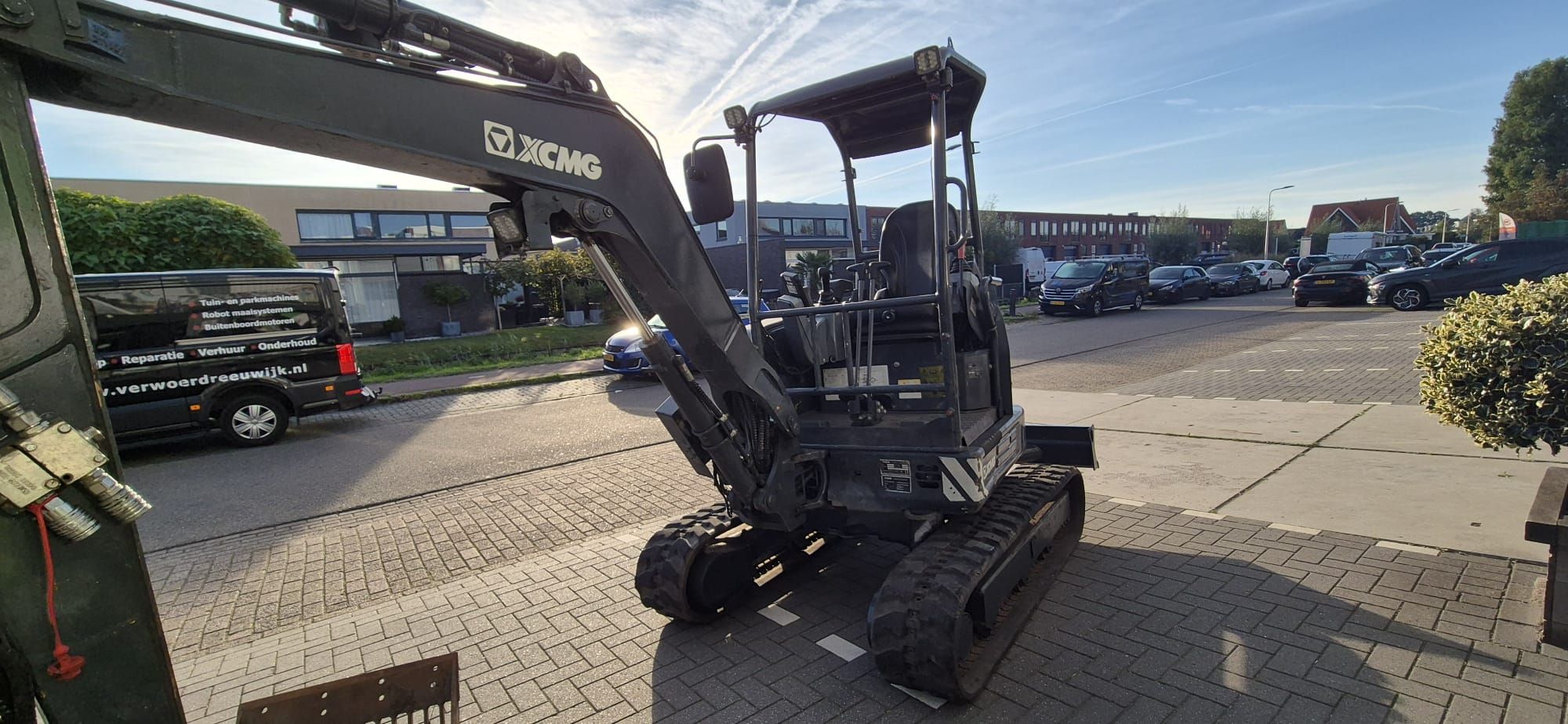 Nette XCMG XE27E minigraver met weinig draaiuren!