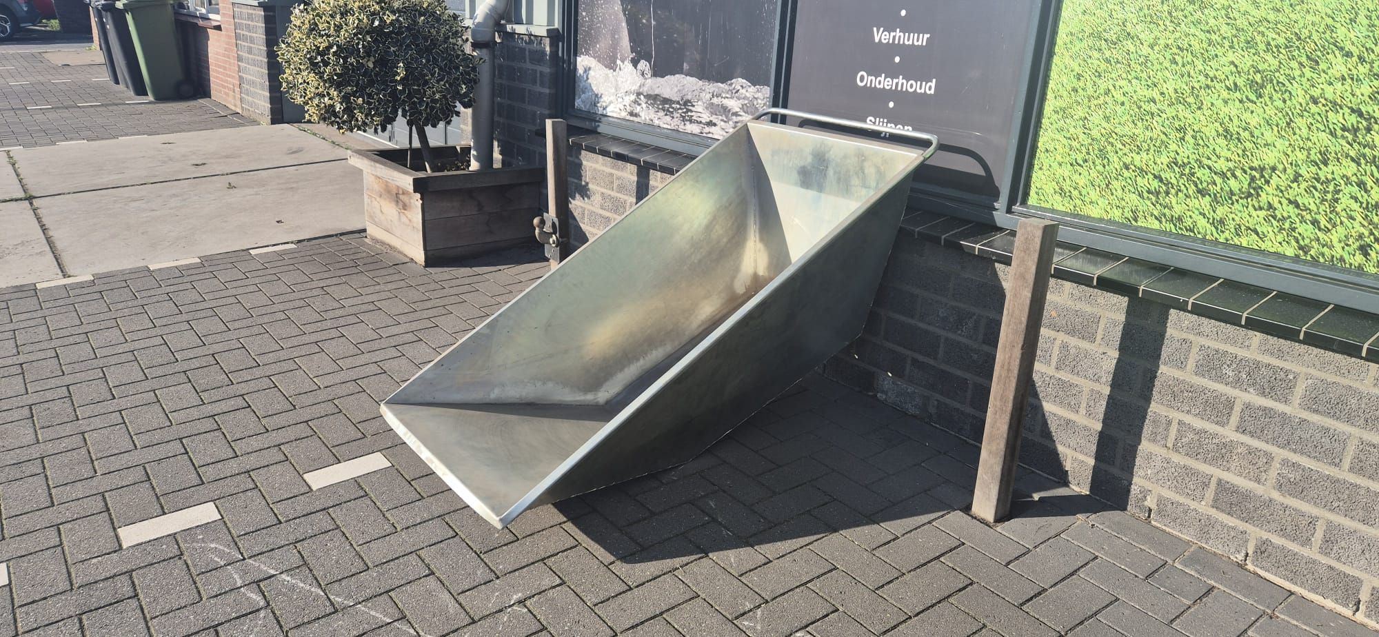 Kantelbak 270 liter