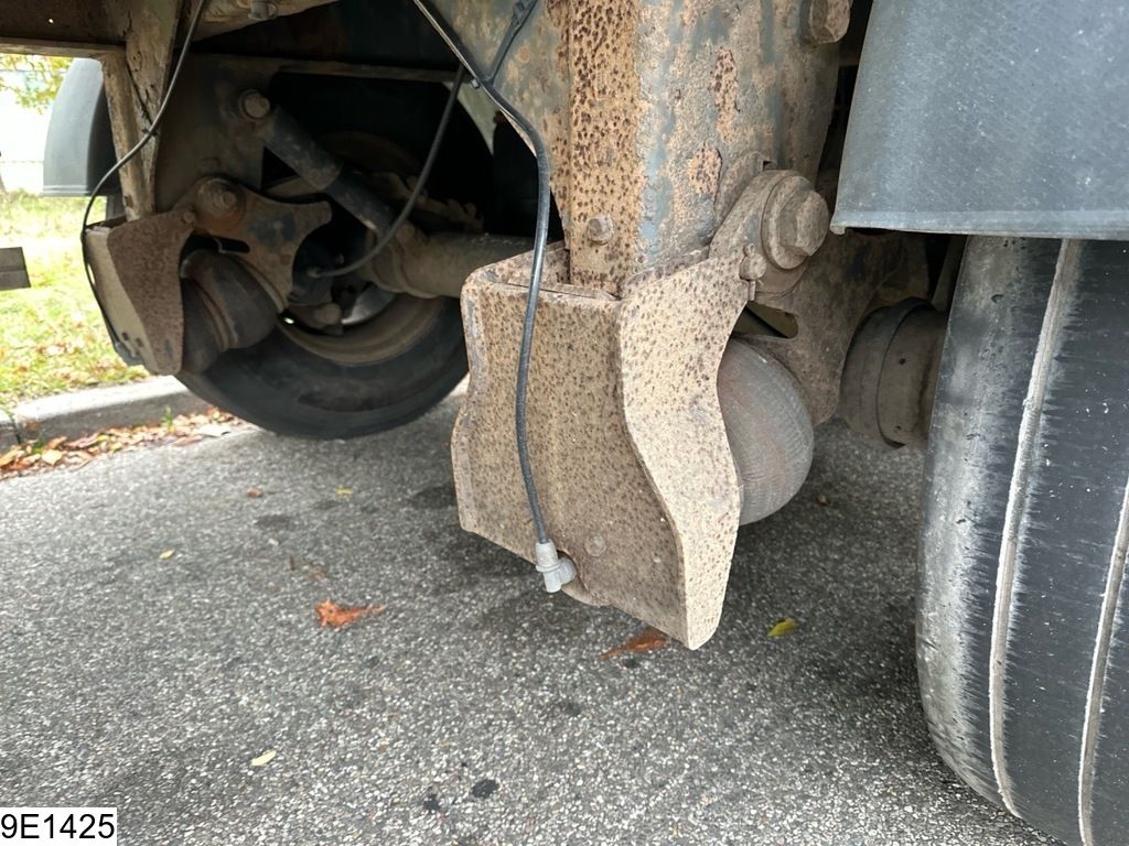 Fruehauf open laadbak Lifting axle