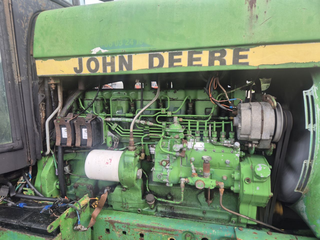John Deere 4350