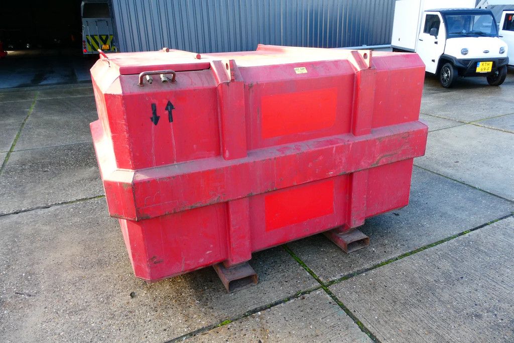 Tolsma tank