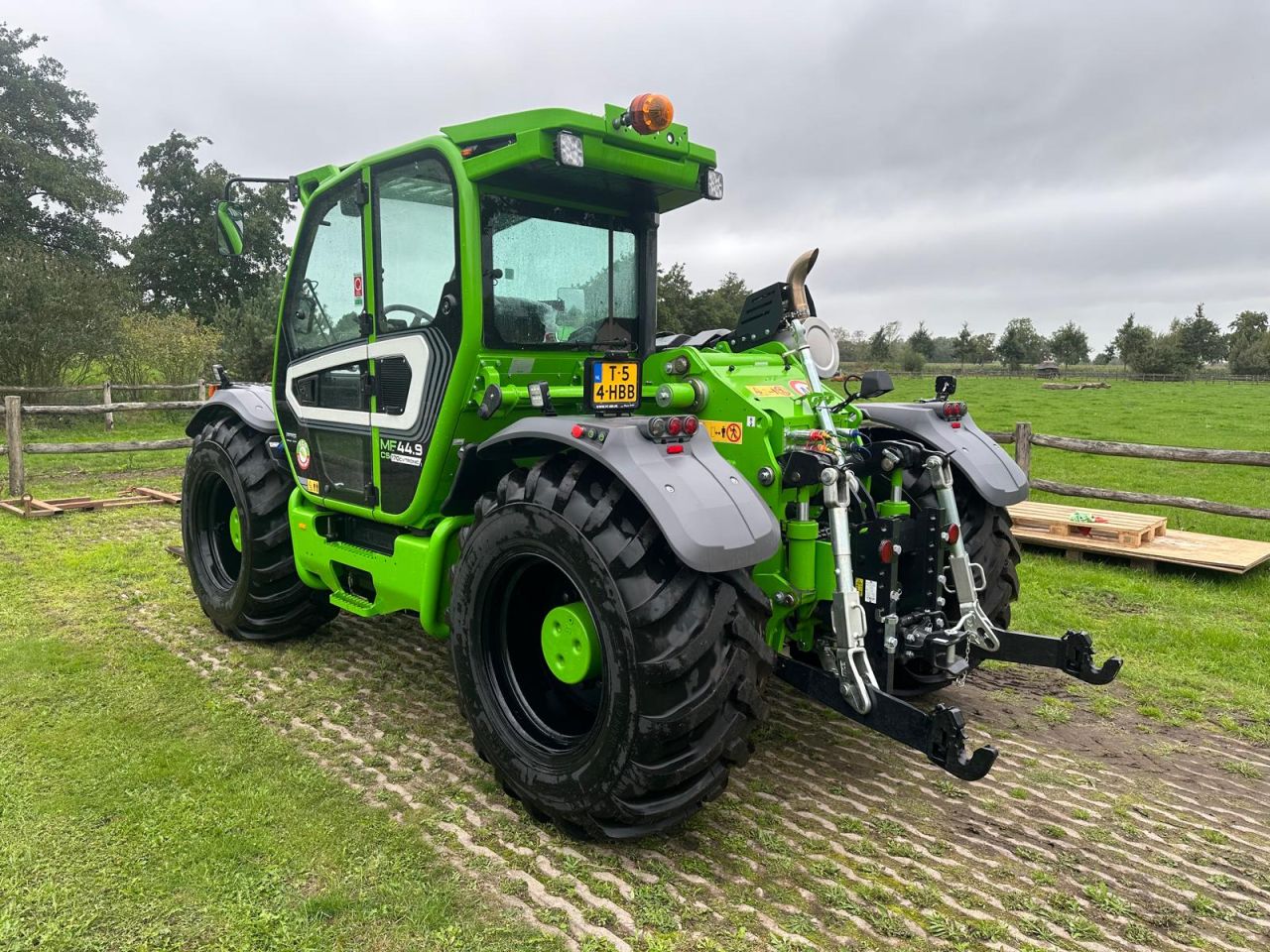 Nieuwe Merlo MF44.9 CS-170 CVTronic BOM VOL OPTIES