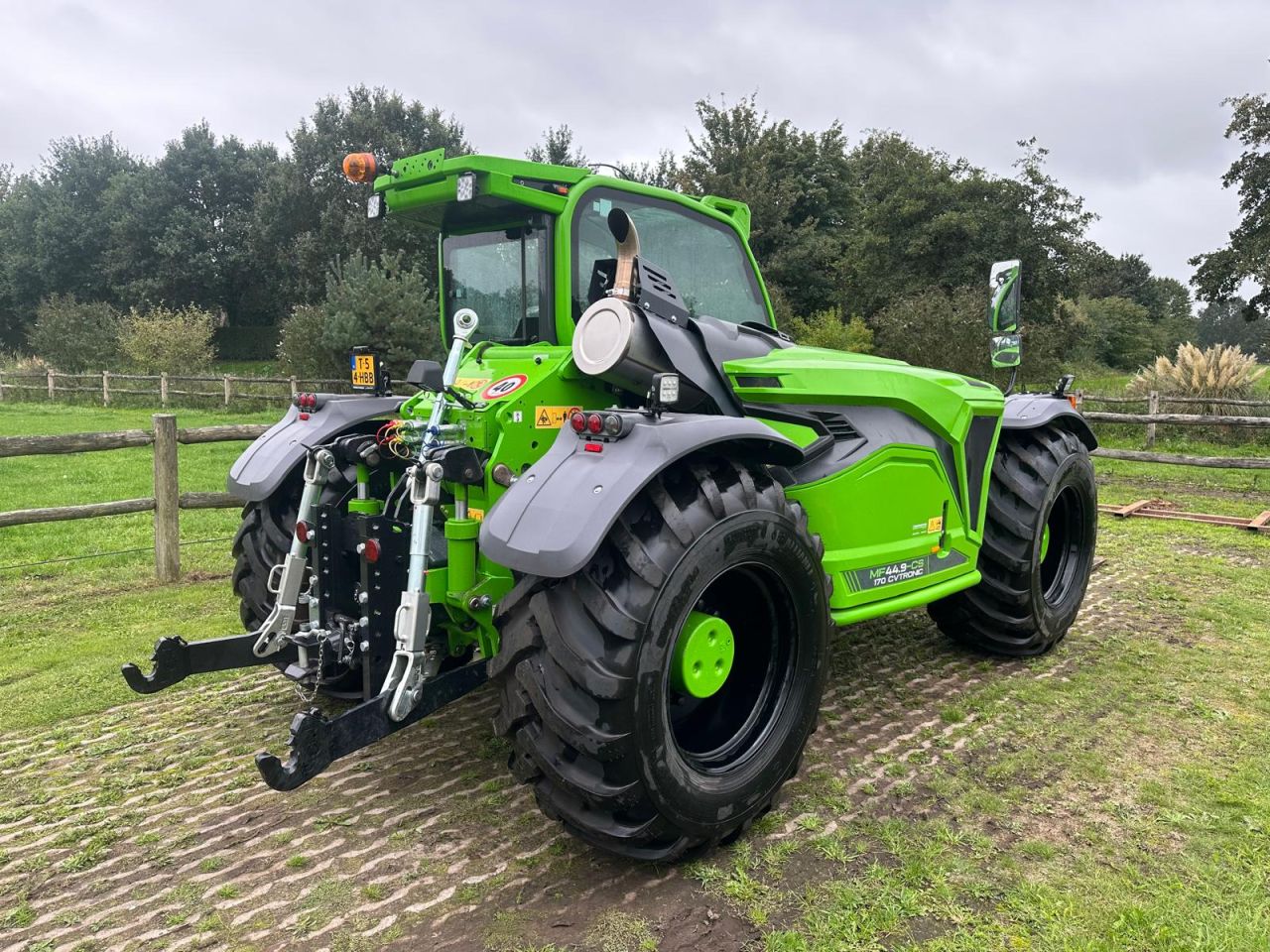 Nieuwe Merlo MF44.9 CS-170 CVTronic BOM VOL OPTIES