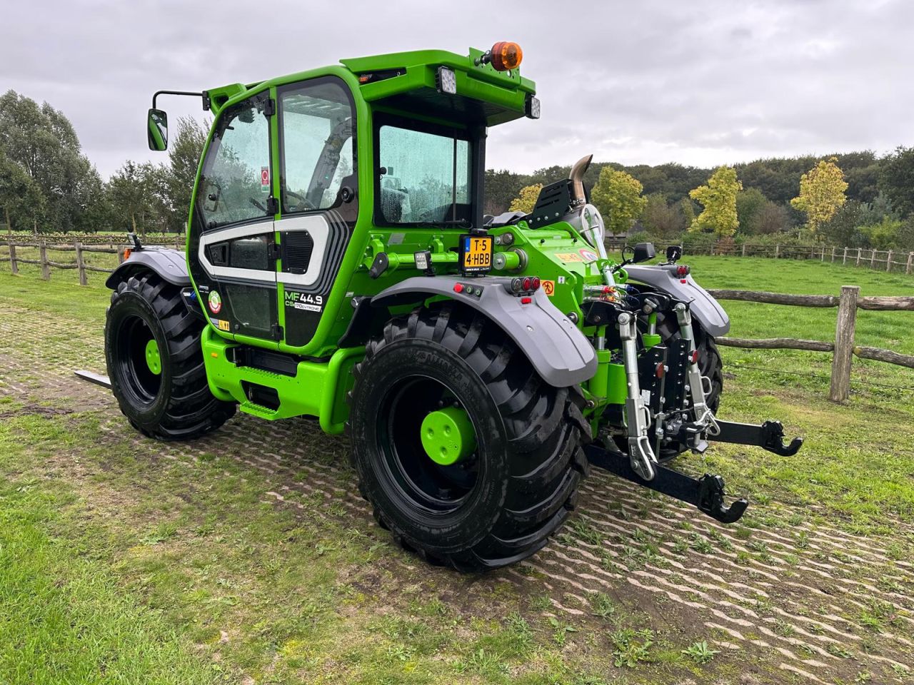 Nieuwe Merlo MF44.9 CS-170 CVTronic BOM VOL OPTIES