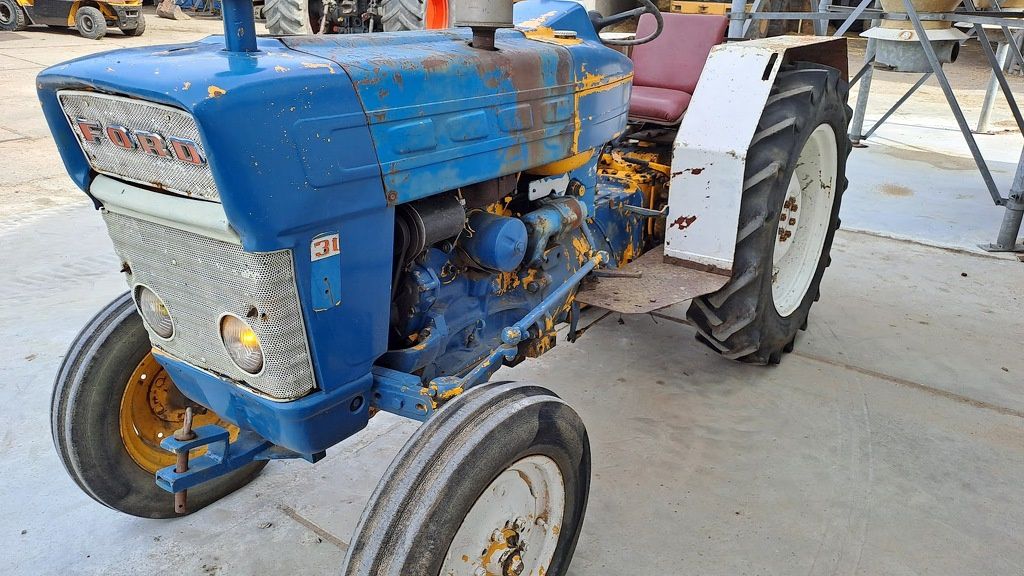 Ford 3000 smalspoor