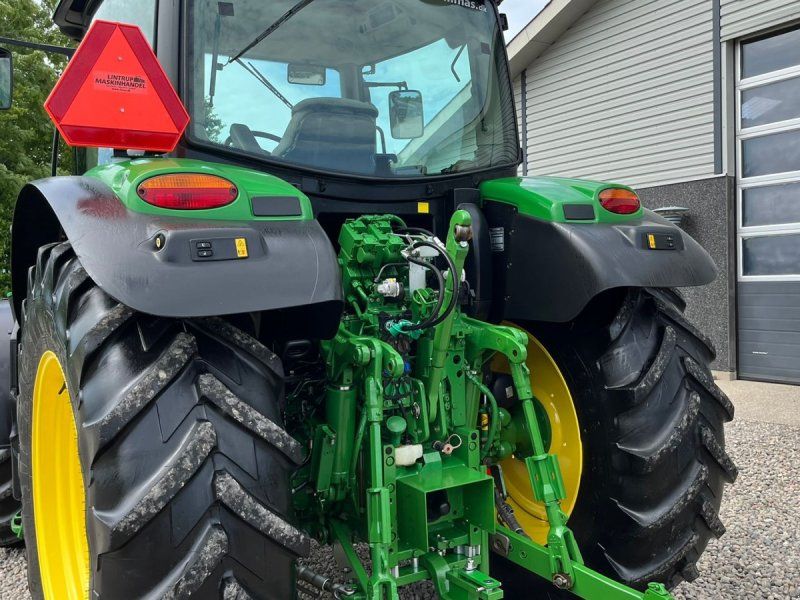 John Deere 6135R Krybegear, frontlift, TLS Affjedret foraksel og affjedret