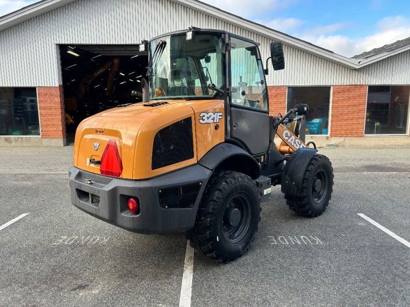 Case IH 321 F
