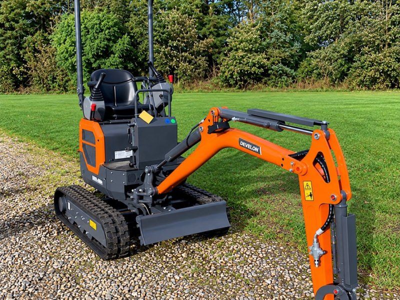 Develon DX10Z-7 MINI