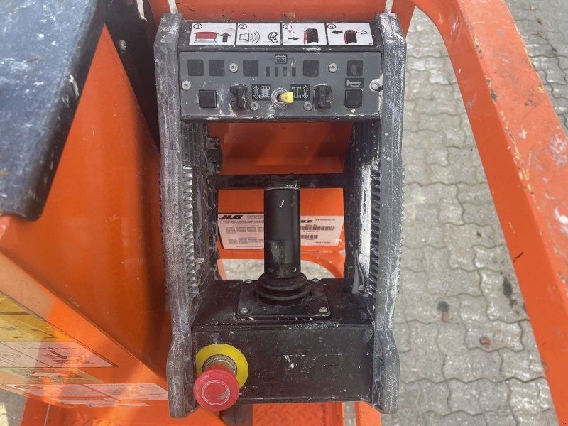 JLG 1230ES