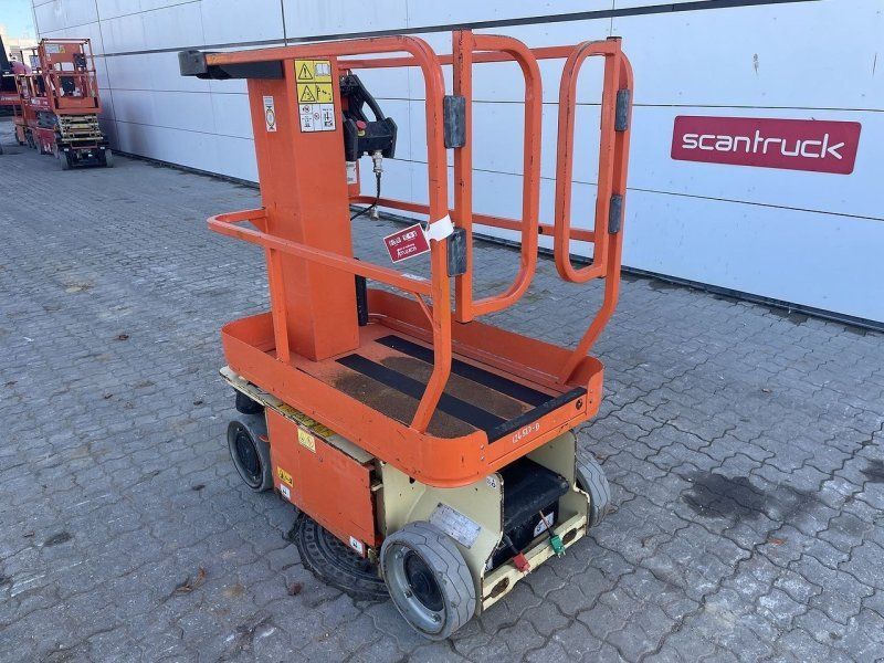JLG 1230ES