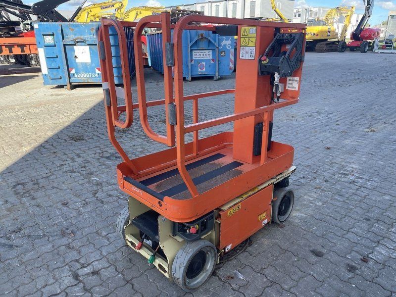 JLG 1230ES