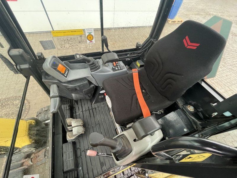 Yanmar SV22