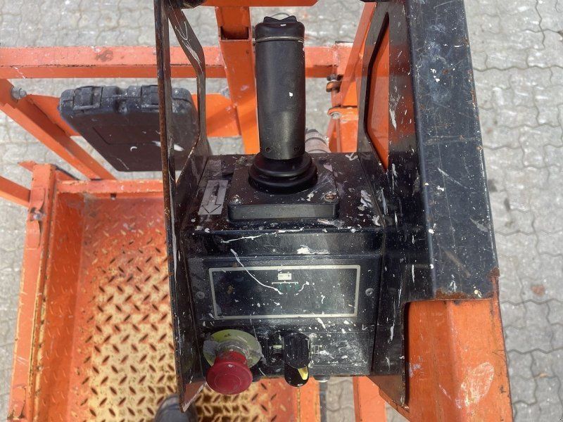 JLG 1932R