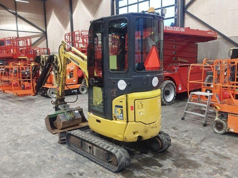Komatsu PC16R-3HS