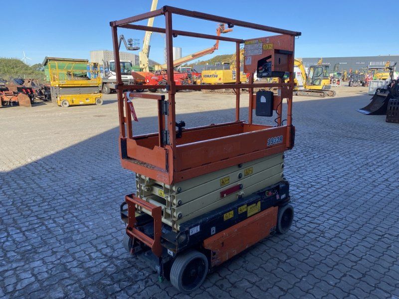 JLG 1932R