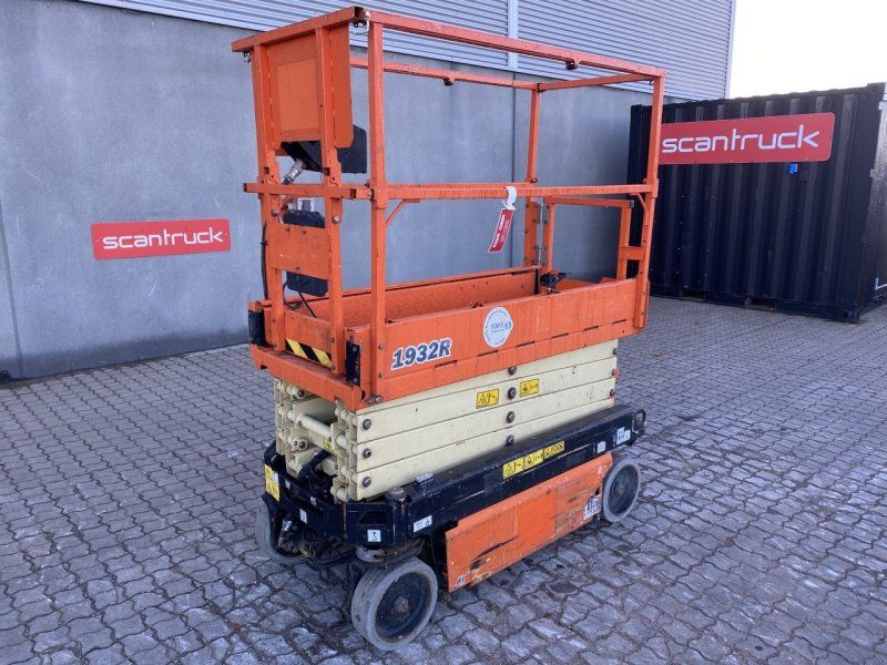 JLG 1932R