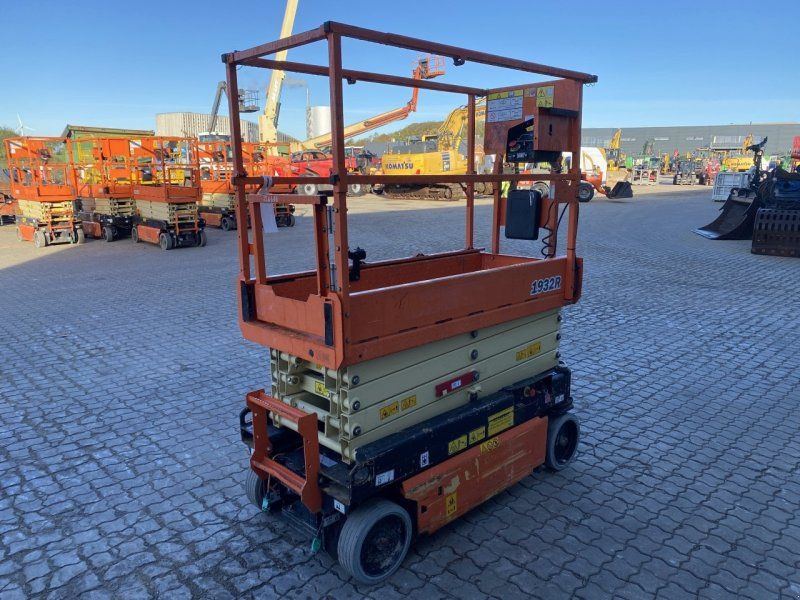 JLG 1932R