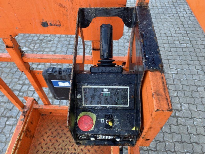 JLG 1932R
