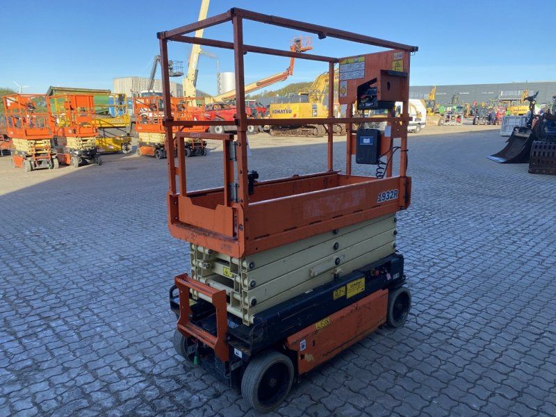 JLG 1932R