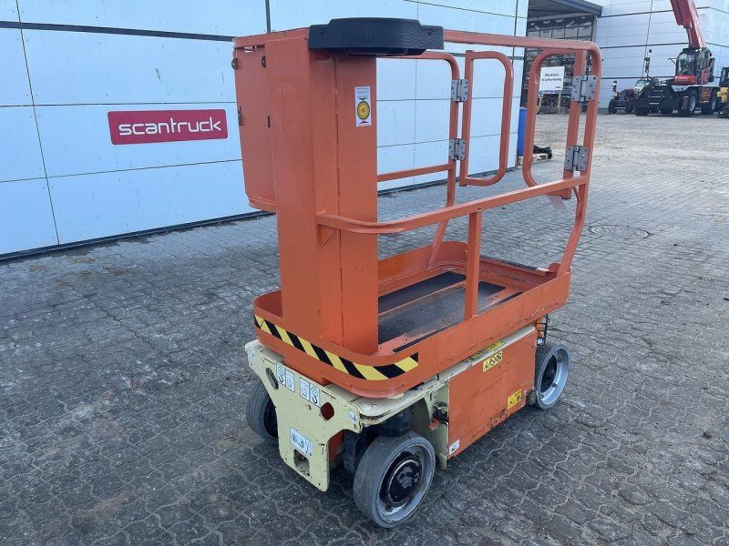JLG 1230ES