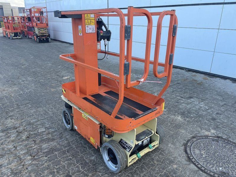 JLG 1230ES