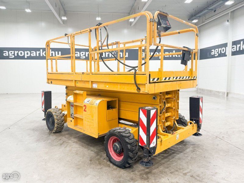 Haulotte H15SX diesel-powered scissor lift, 15 m lifting height, 500 kg l