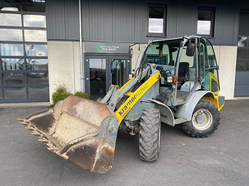 Kramer 750 mit wenig Stunden