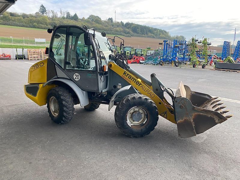 Kramer 750 mit wenig Stunden
