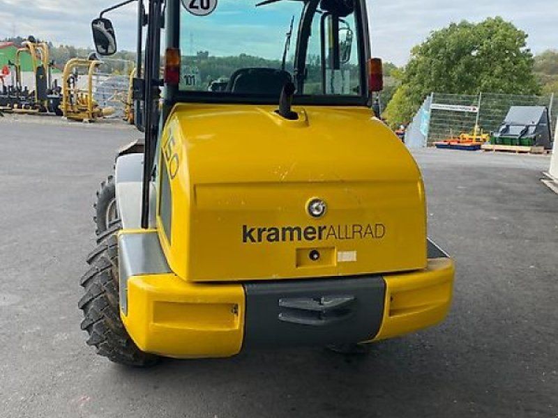Kramer 750 mit wenig Stunden