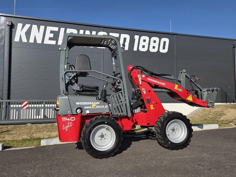 Weidemann 1140 light