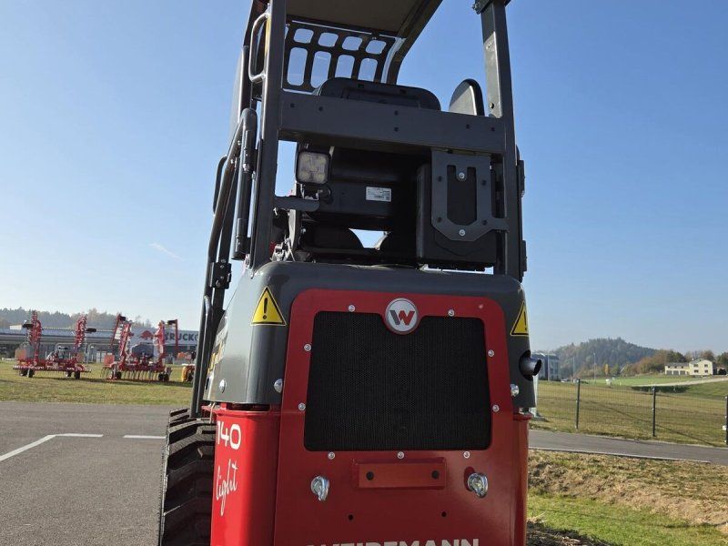 Weidemann 1140 light