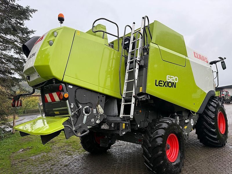 Claas Lion 620 + V 620