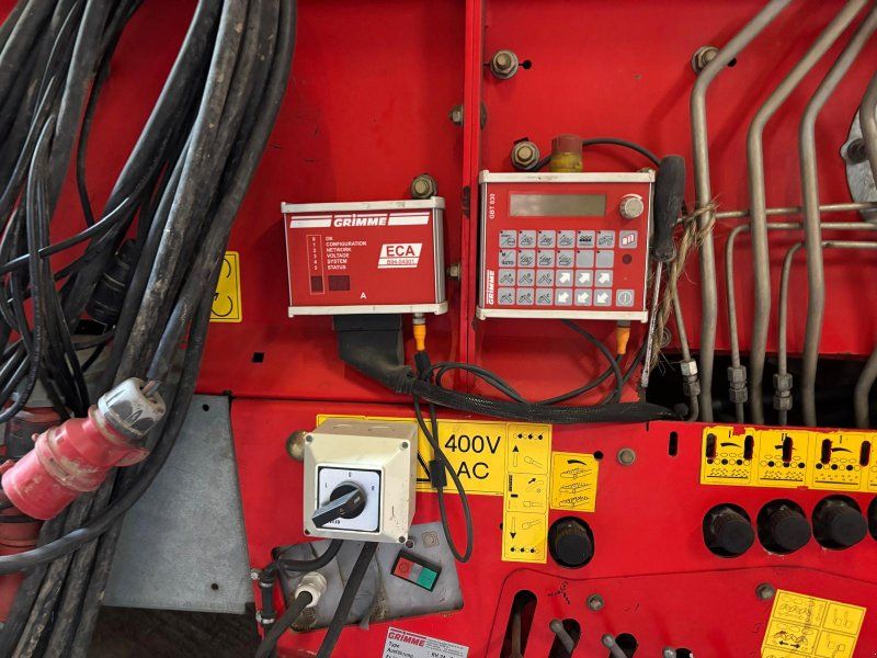 Grimme 24/60 CF Schüttbunker