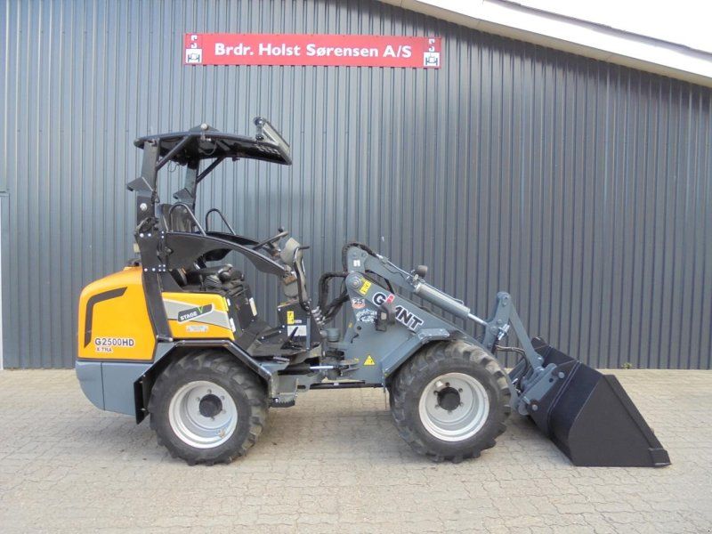 Giant G2500XHD