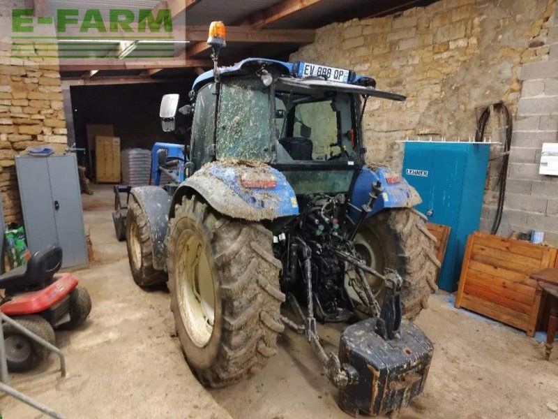 New Holland t5.105