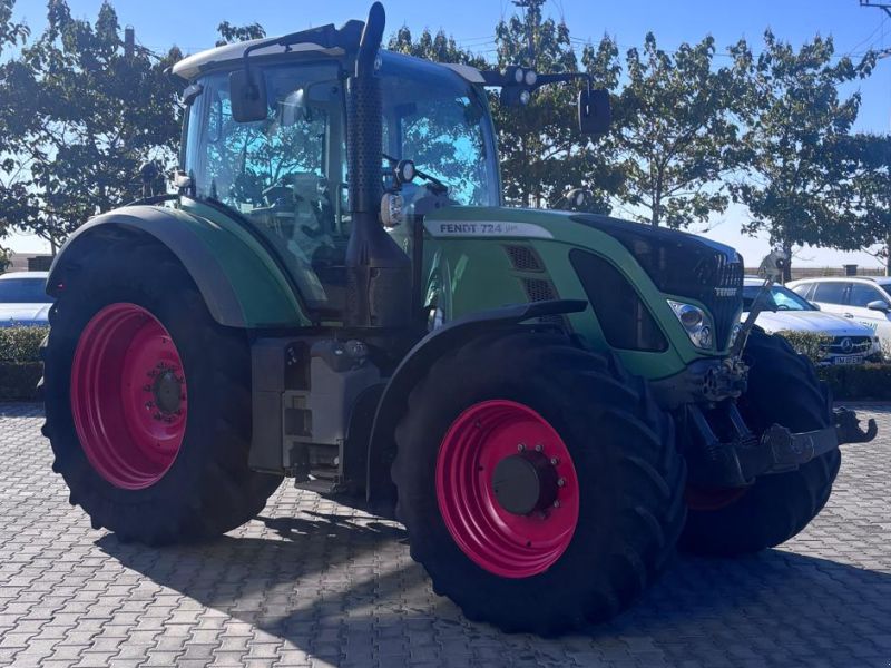 Fendt 724 Vario SCR Profi