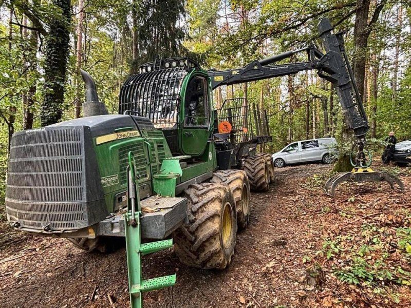 John Deere 1110G
