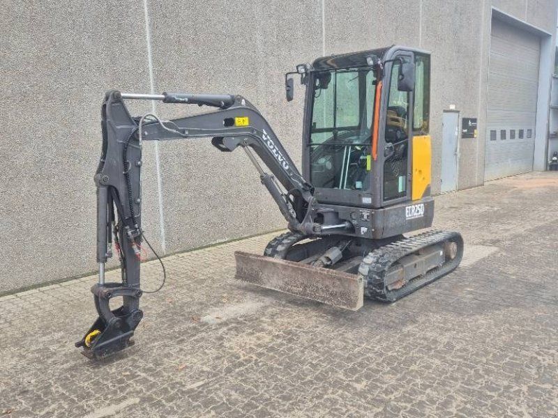 Volvo ECR 25 D
