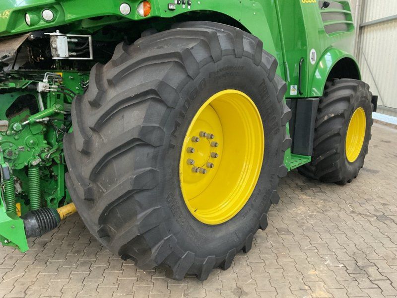 John Deere 8800i