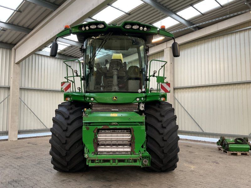 John Deere 8800i